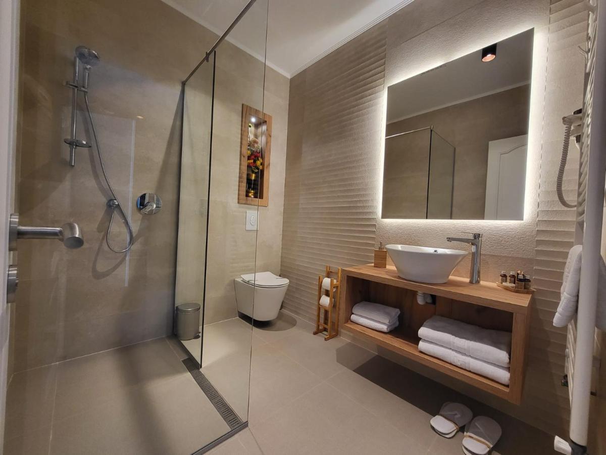 Hotel Excellence Βουκουρέστι Εξωτερικό φωτογραφία